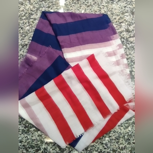 GRAY Saks Fifth Avenue Blanket Scarf Wrap Fringe Multi Coloured - Picture 5 of 9